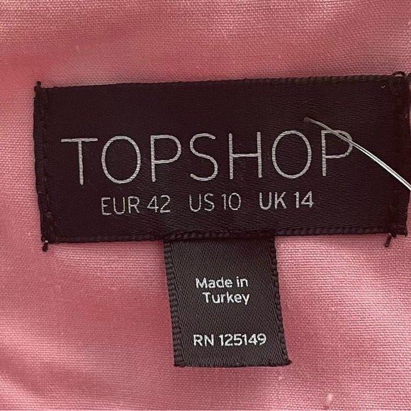 NWT Topshop Barbiecore pink with white polka dots built in bra romper, size 10 - Picture 2 of 16